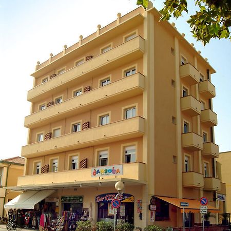 Residence Carioca Rimini Zewnętrze zdjęcie